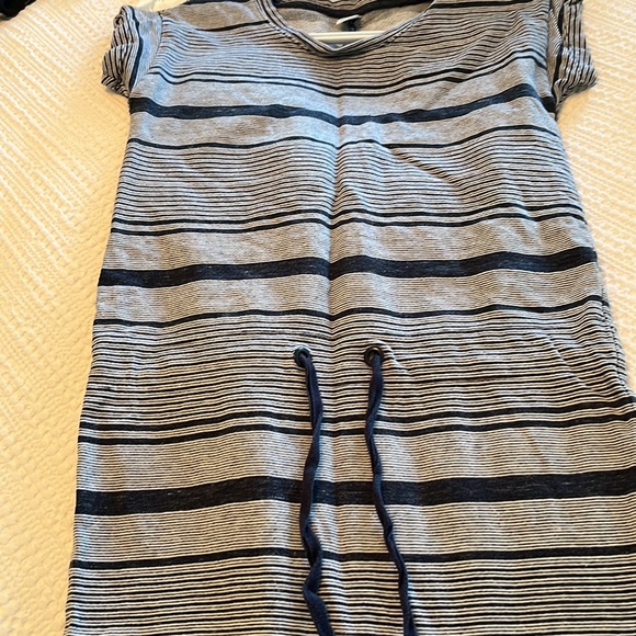 Old Navy Dress - navy striped - Picture 5 of 6